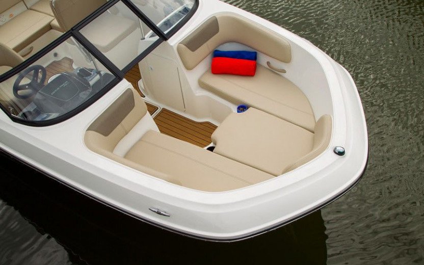 VR5 BOWRIDER - Seine Nautic