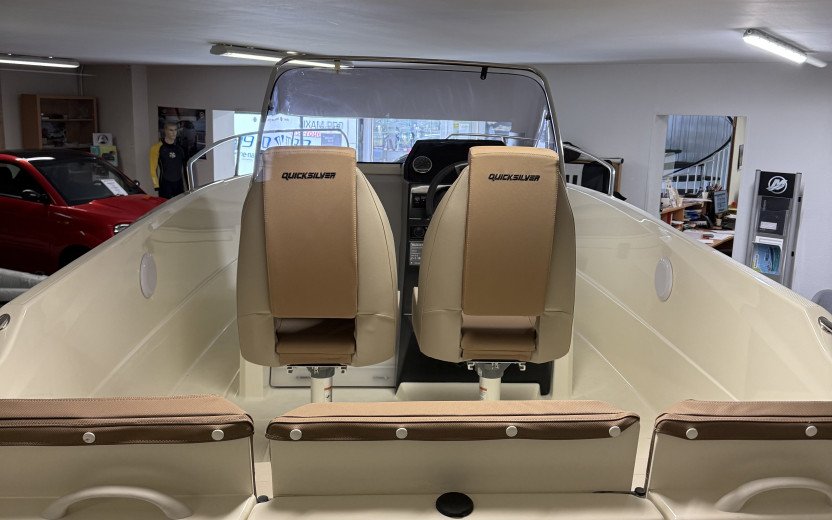 ACTIV 675 OPEN - Seine Nautic