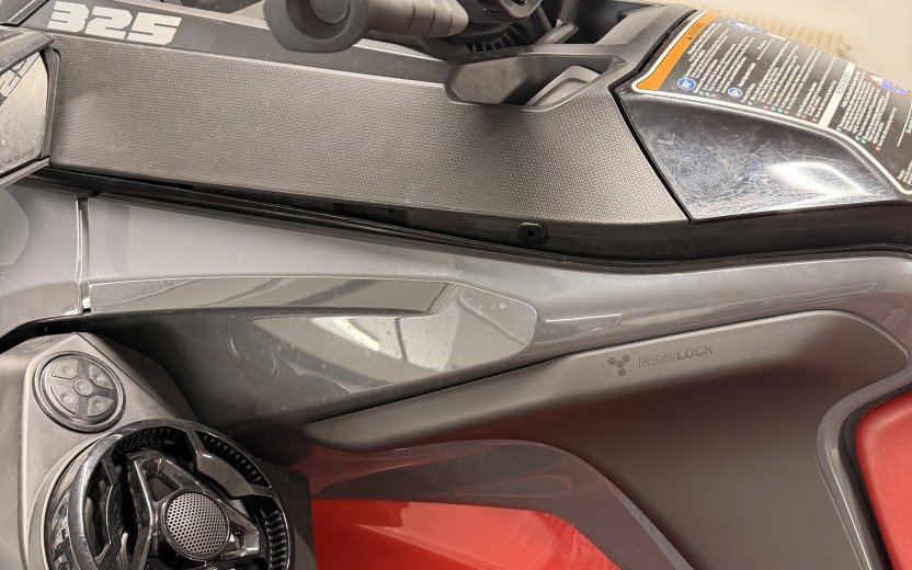 RXT-X 325 - Seine Nautic